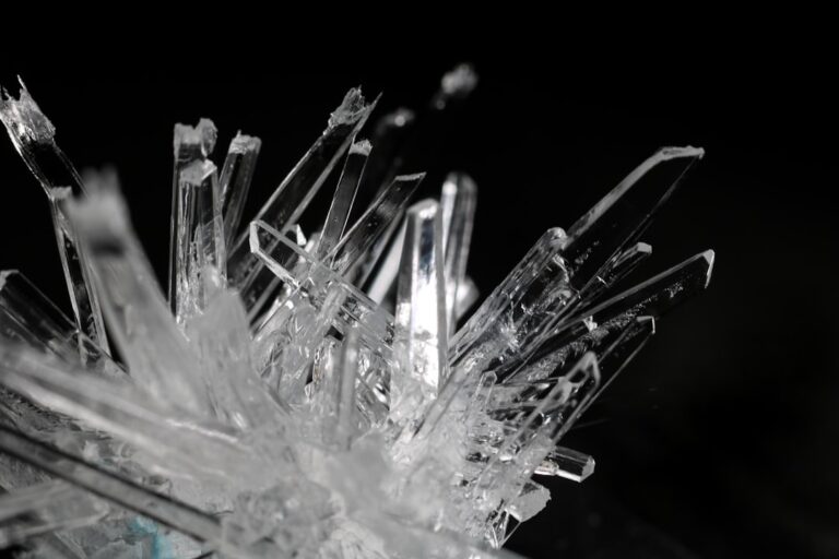 Kryształy księżycowej energii: tajemnicza moc月亮能量的水晶 1 Photo Moonstone crystals