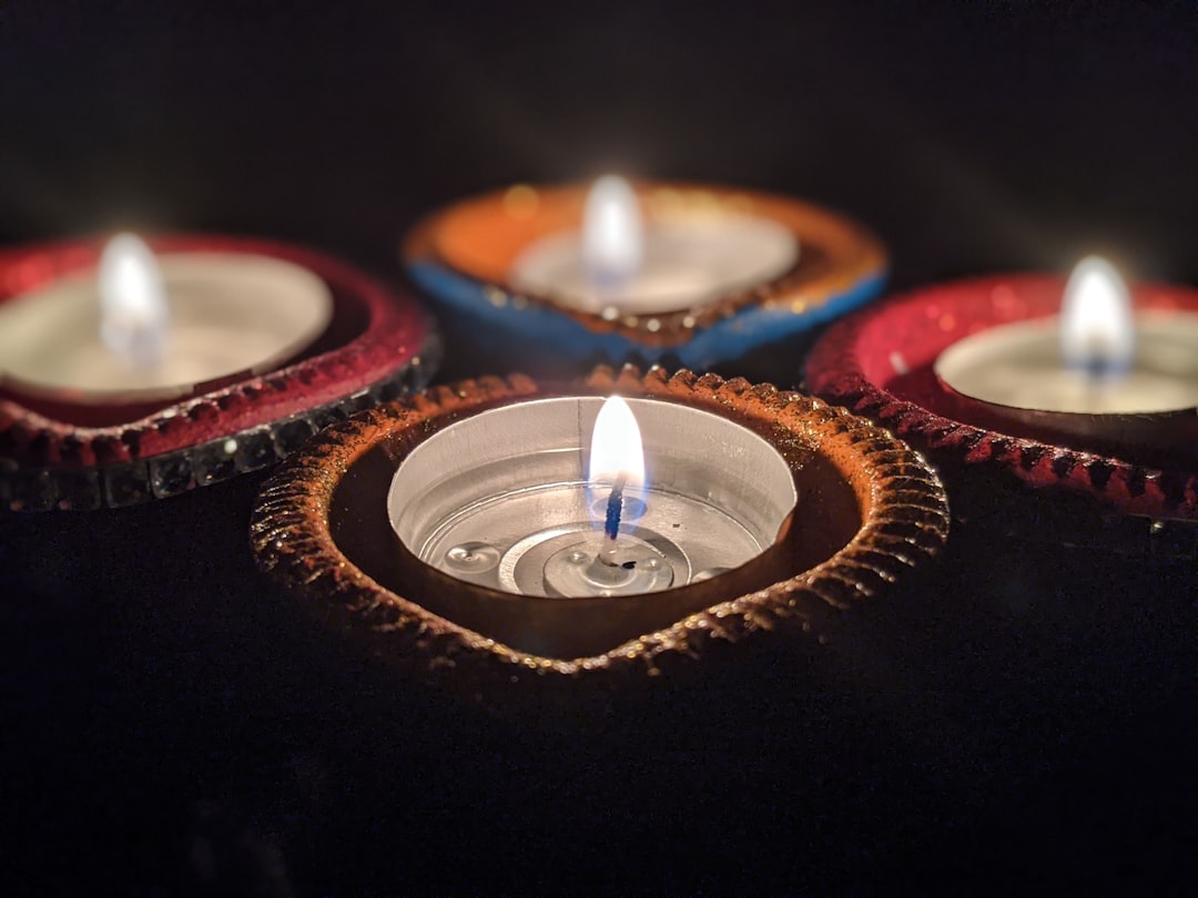 Świece rytualne: znaczenie kolorów 1 Photo ritual candles colors